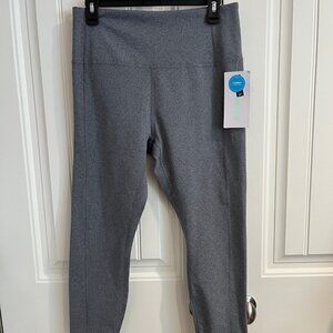 Marika Women's Mid-Calf Capri Yoga Pants XL - Tummy Control - Gray - NWT